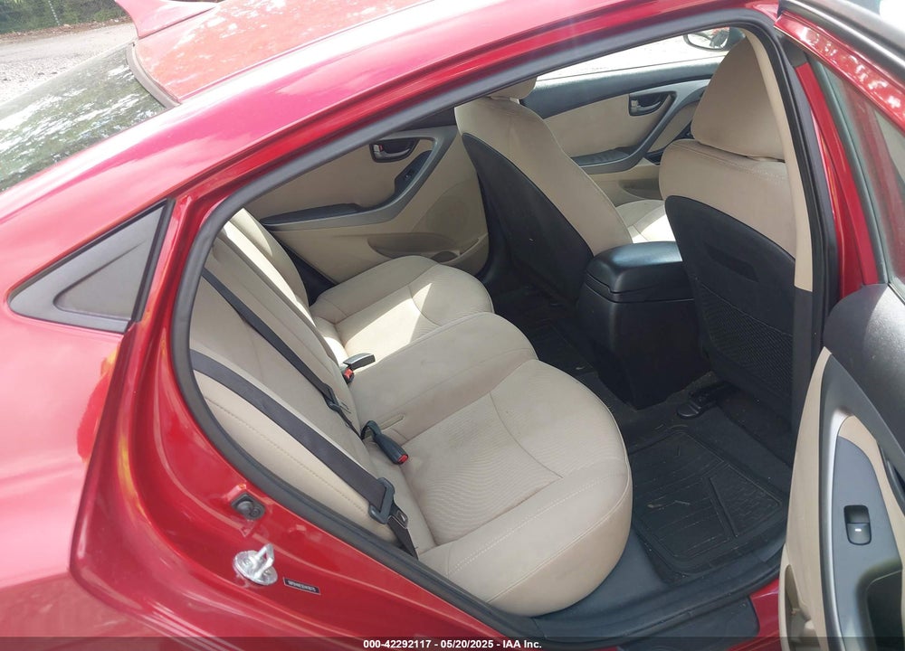 2014 HYUNDAI ELANTRA SE VIN: 5NPDH4AE5EH478775