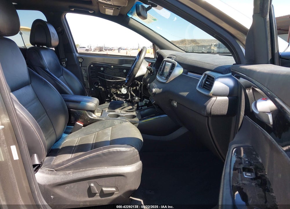 2016 KIA SORENTO 2.0T SXL VIN: 5XYPKDA1XGG007758