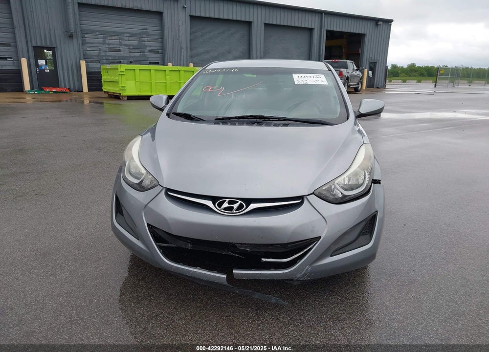 2016 HYUNDAI ELANTRA SE VIN: 5NPDH4AE7GH739181
