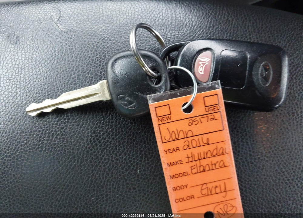 2016 HYUNDAI ELANTRA SE VIN: 5NPDH4AE7GH739181