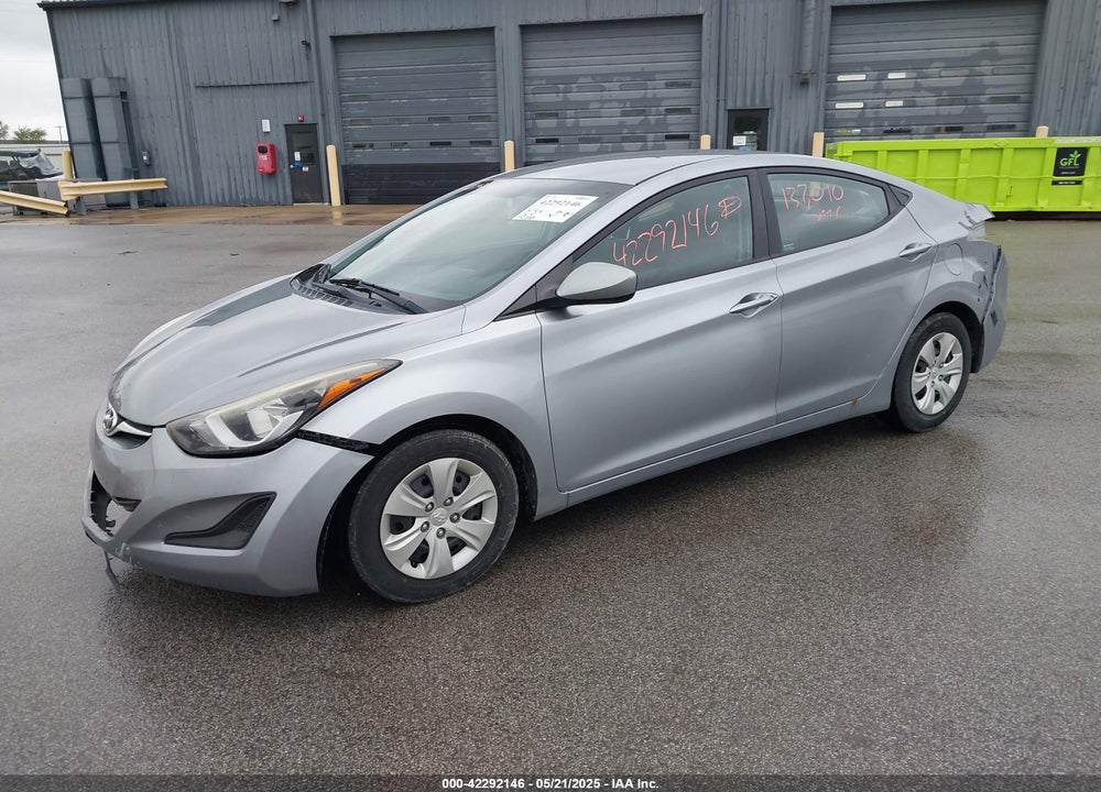 2016 HYUNDAI ELANTRA SE VIN: 5NPDH4AE7GH739181