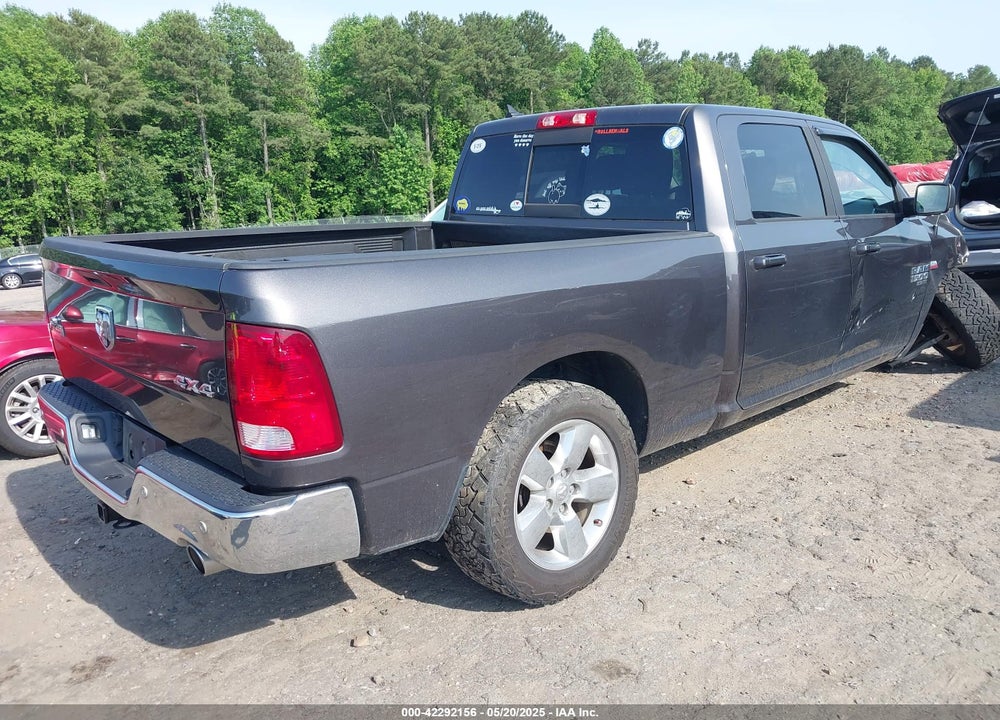 2019 RAM 1500 CLASSIC VIN: 1C6RR7TT2KS648286