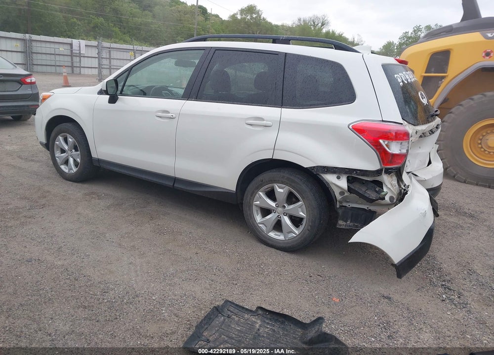 2016 SUBARU FORESTER VIN: JF2SJADC9GH497398
