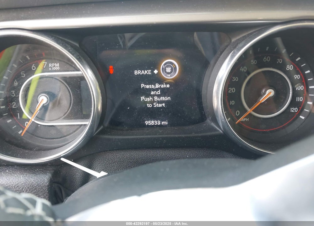 2019 JEEP WRANGLER UNLIMITED VIN: 1C4HJXEG2KW576753
