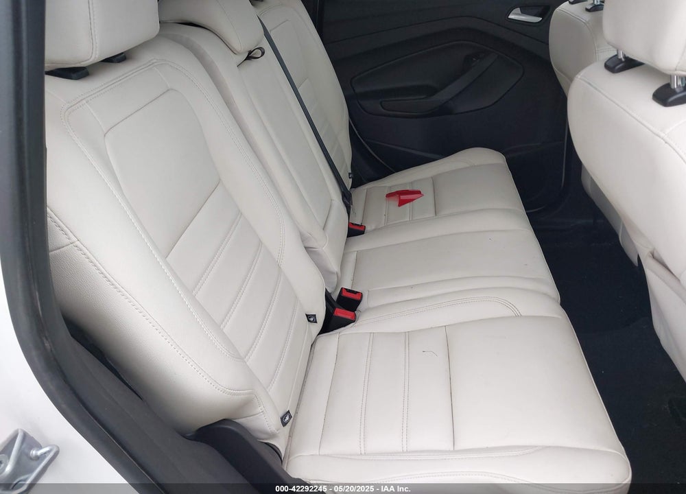 2018 FORD ESCAPE VIN: 1FMCU9HD5JUC28630
