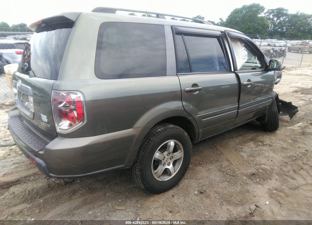 2008 HONDA PILOT EX-L VIN: 5FNYF18778B038685