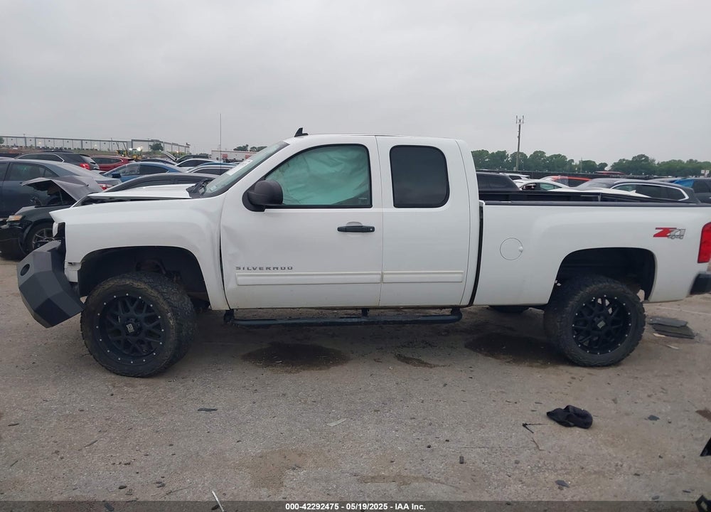2012 CHEVROLET SILVERADO 1500 LT VIN: 1GCRKSE7XCZ327508