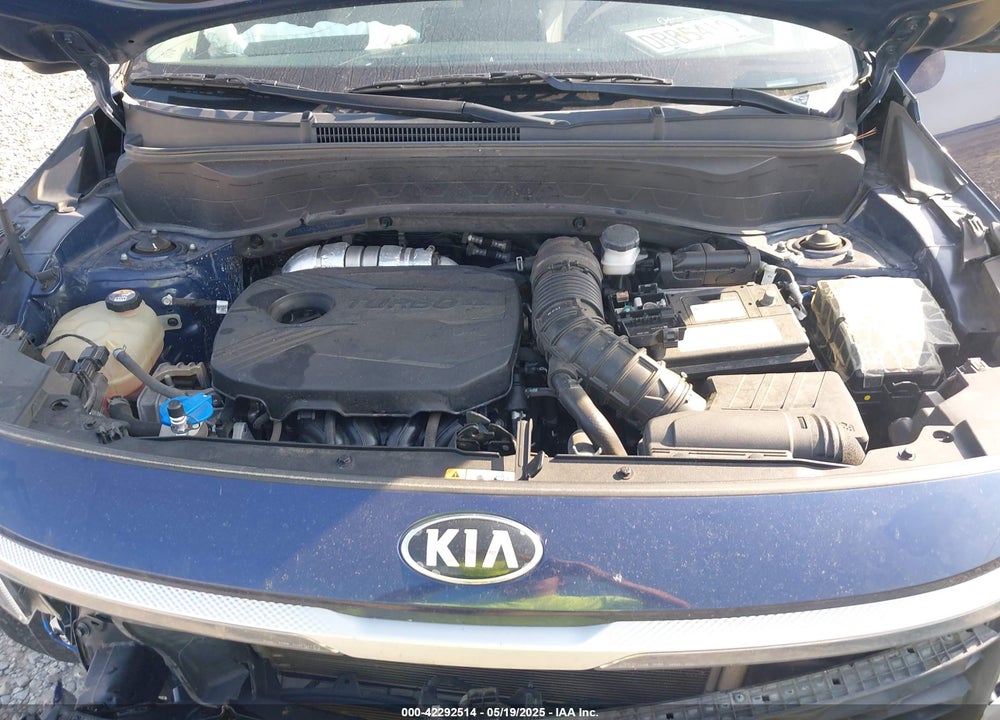 2021 KIA SELTOS VIN: KNDETCA23M7203251