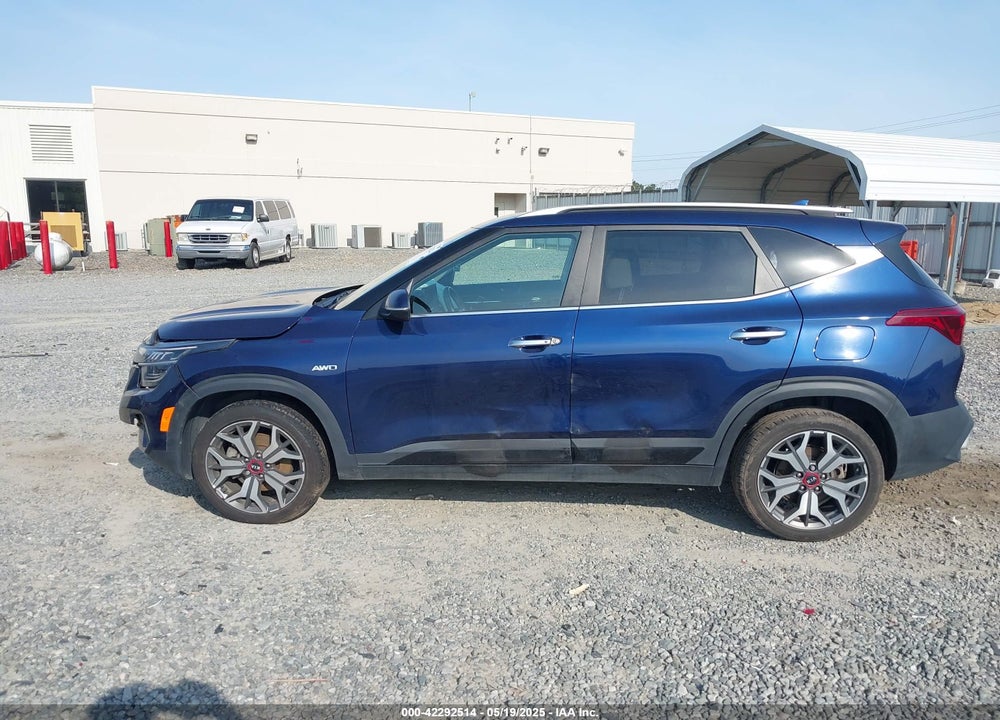 2021 KIA SELTOS VIN: KNDETCA23M7203251