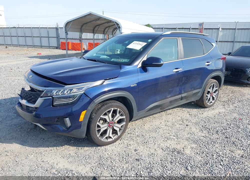 2021 KIA SELTOS VIN: KNDETCA23M7203251