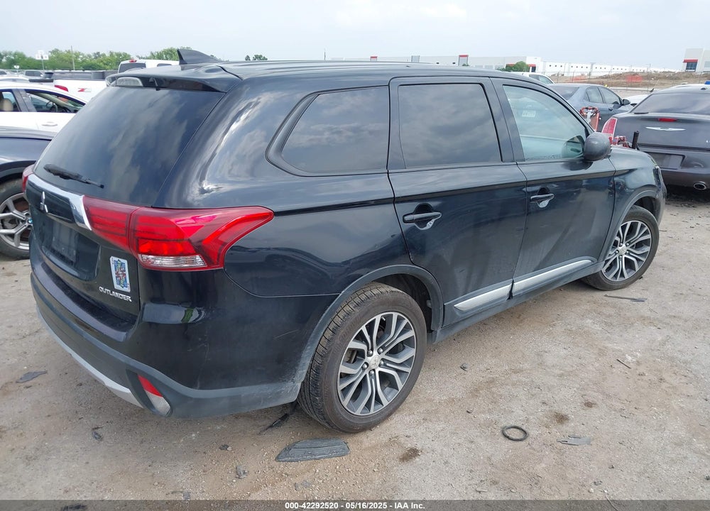 2017 MITSUBISHI OUTLANDER VIN: JA4AD2A33HZ047649
