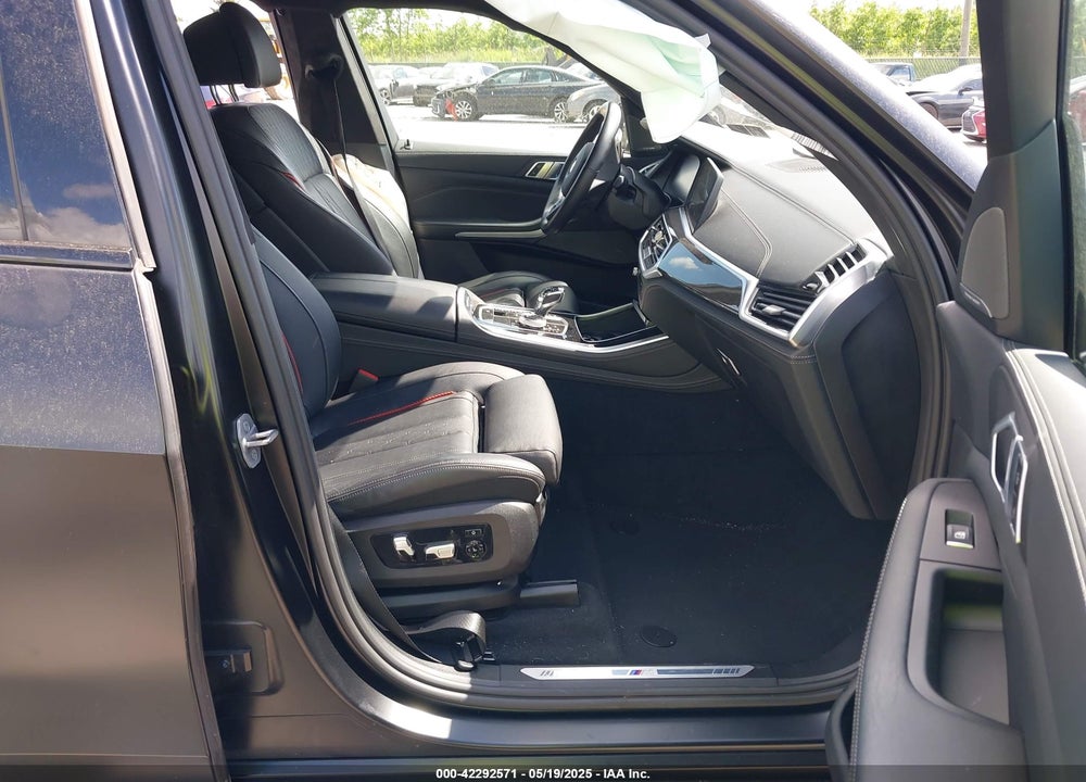 2022 BMW X5 VIN: 5UXCR6C08N9L39205