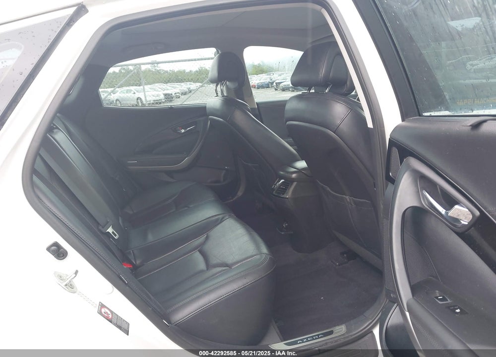 2016 HYUNDAI AZERA LIMITED VIN: KMHFH4JG6GA507801