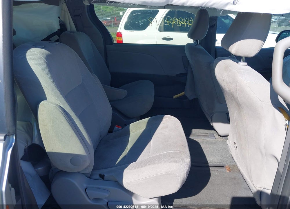 2015 TOYOTA SIENNA VIN: 5TDZK3DCXFS594786