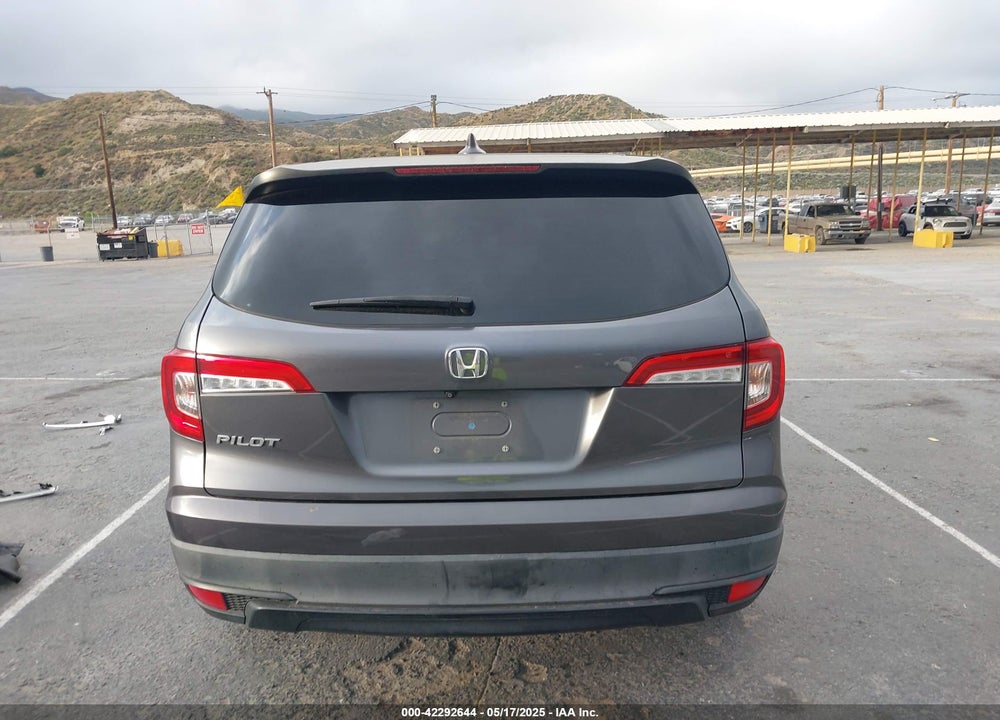 2019 HONDA PILOT VIN: 5FNYF5H16KB042673