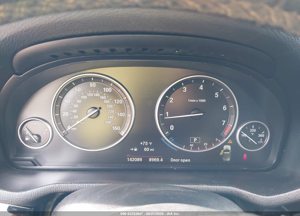 2016 BMW X3 VIN: 5UXWX9C51G0D71570