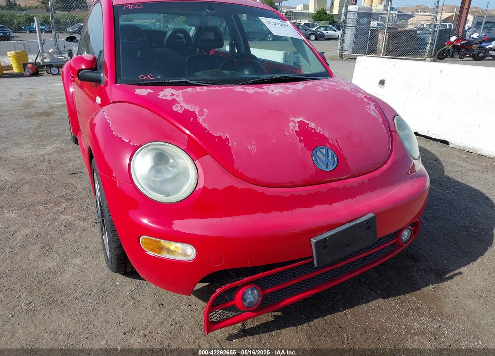 2002 VOLKSWAGEN NEW BEETLE GLX VIN: 3VWDD21C82M410830