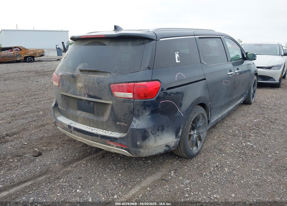 2017 KIA SEDONA VIN: KNDME5C17H6271635