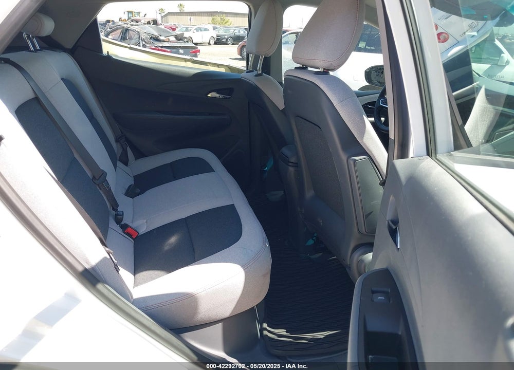 2018 CHEVROLET BOLT EV VIN: 1G1FW6S02J4109586