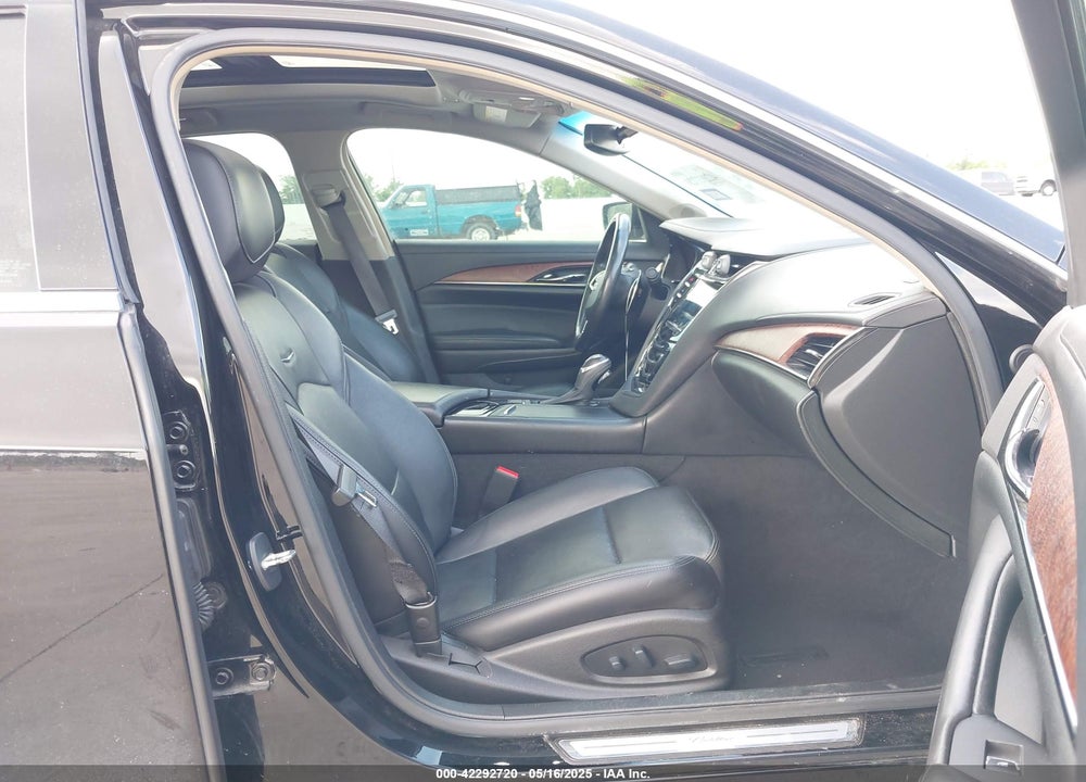 2019 CADILLAC CTS VIN: 1G6AR5SXXK0101778