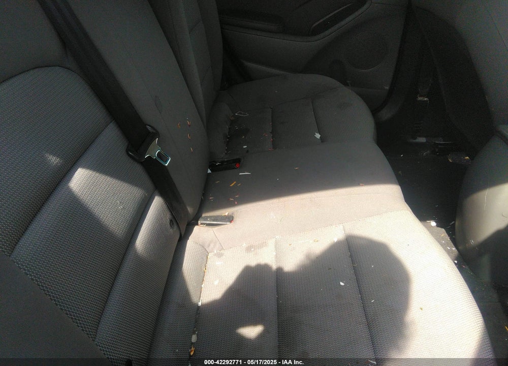 2017 KIA FORTE LX VIN: 3KPFK4A7XHE015289