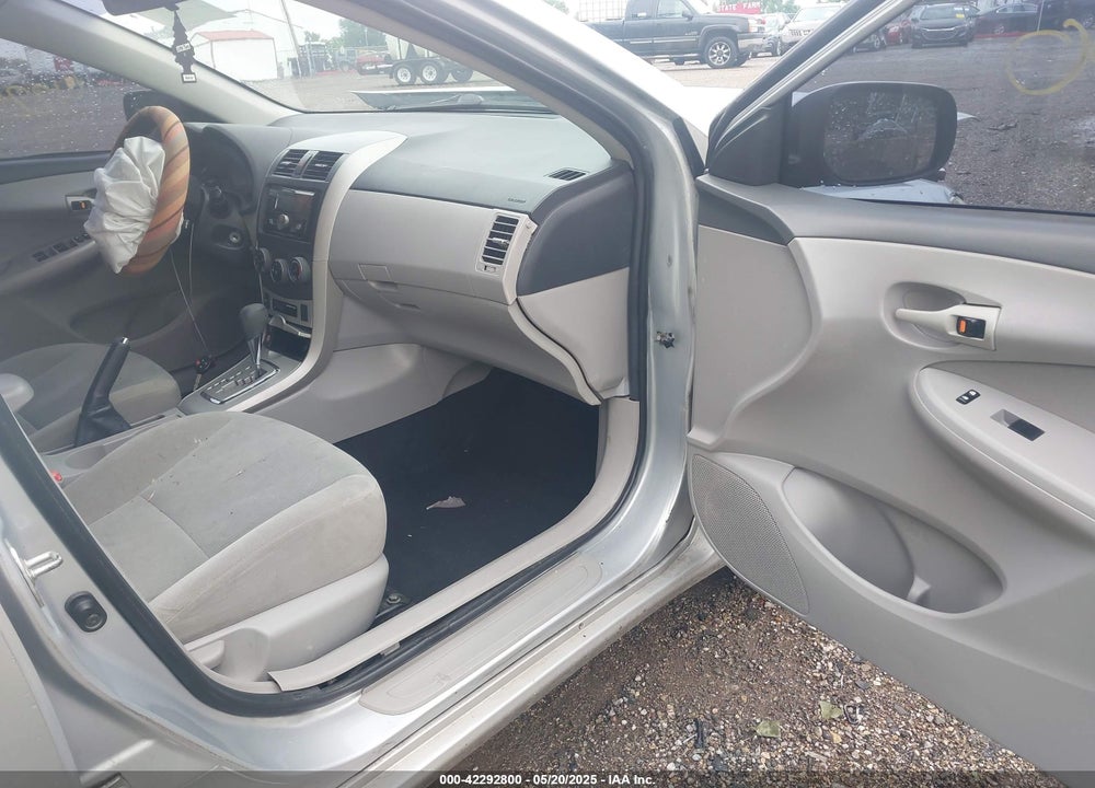 2011 TOYOTA COROLLA VIN: 2T1BU4EE1BC703916
