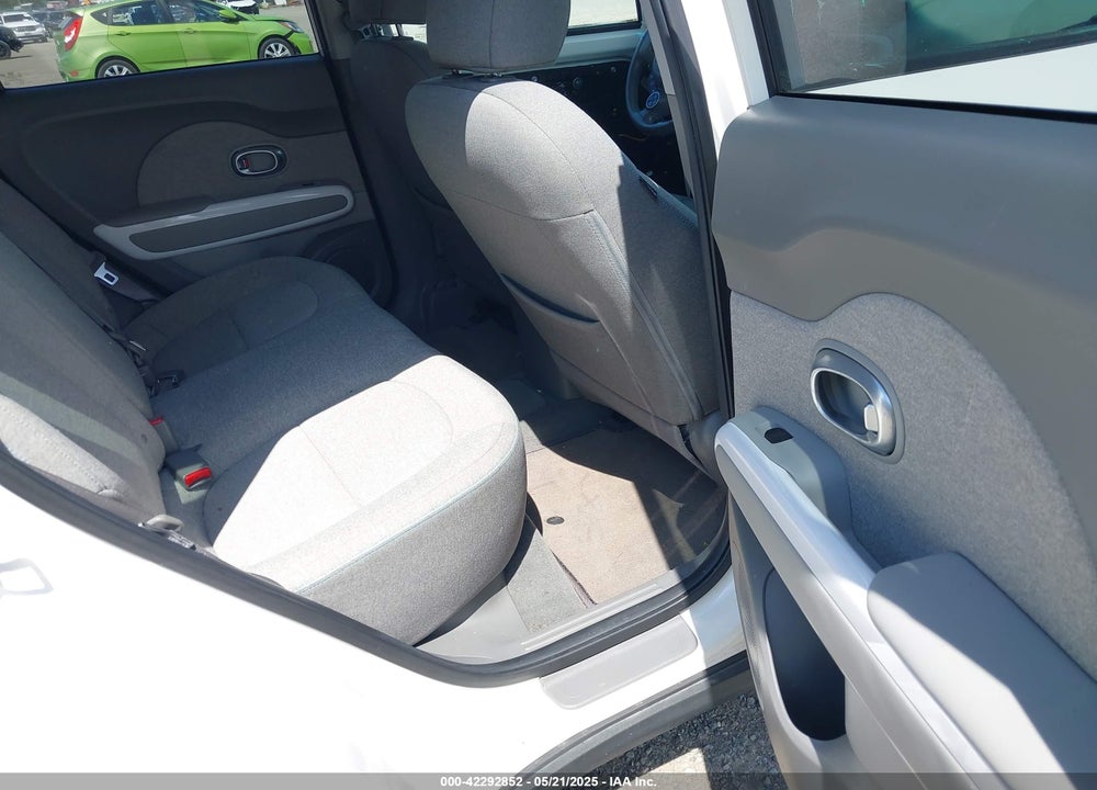 2017 KIA SOUL EV VIN: KNDJP3AE8H7020222
