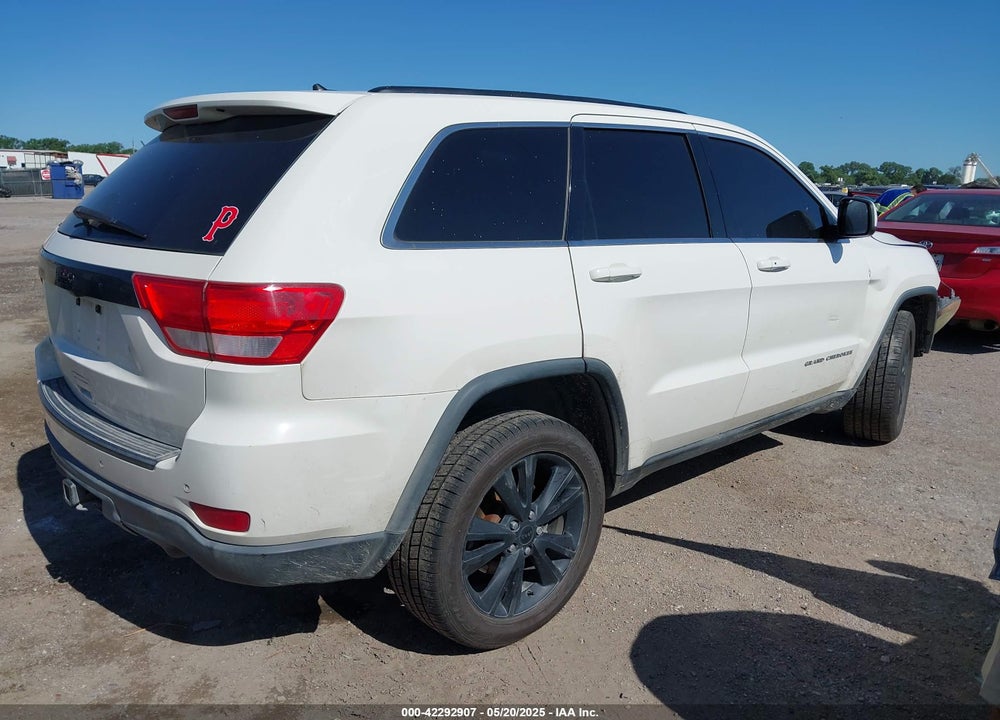 2012 JEEP GRAND CHEROKEE VIN: 1C4RJFAG1CC351604