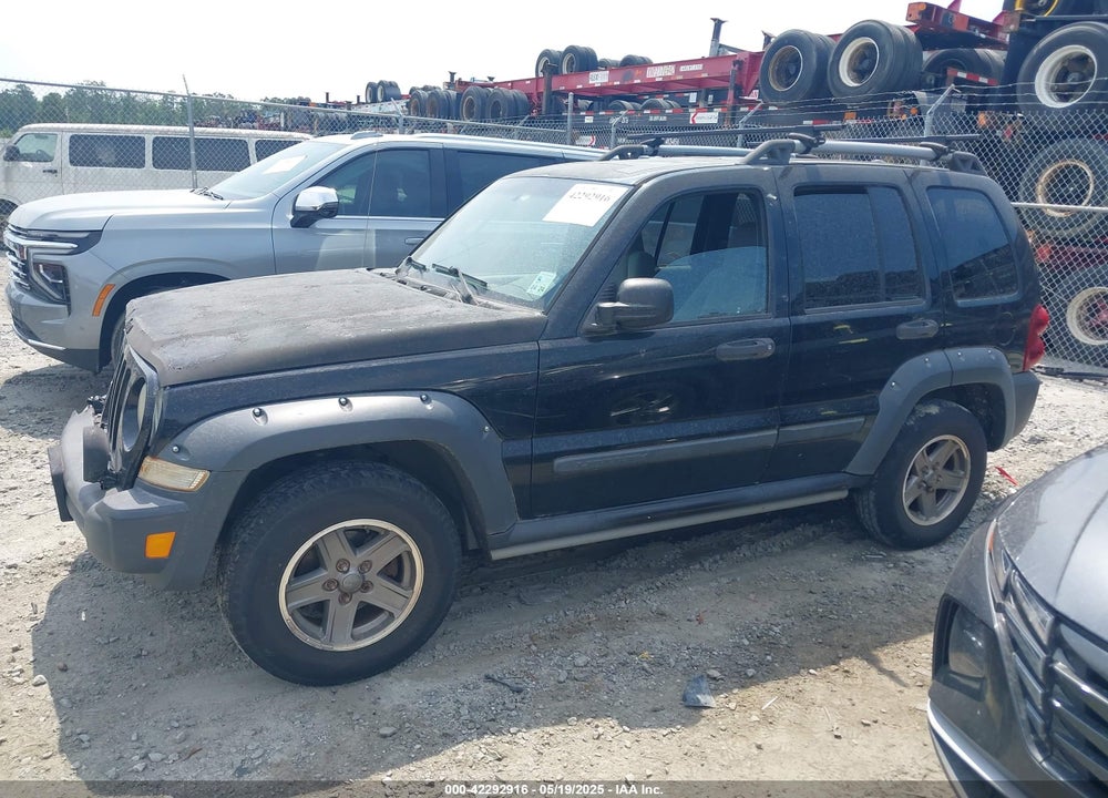 2005 JEEP LIBERTY RENEGADE VIN: 1J4GK38K05W564939