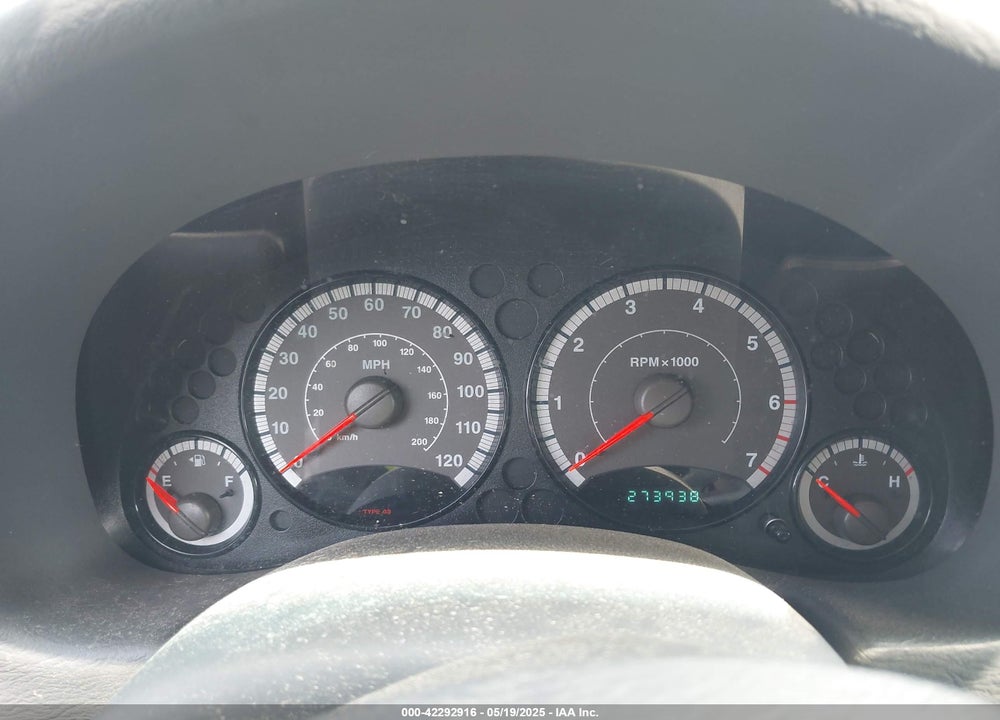 2005 JEEP LIBERTY RENEGADE VIN: 1J4GK38K05W564939