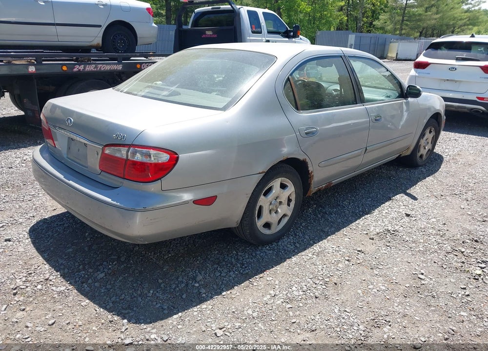 2001 INFINITI I30 LUXURY VIN: JNKCA31A11T037026