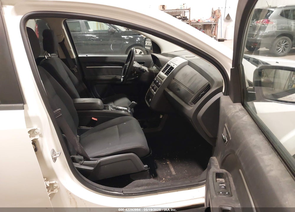 2010 DODGE JOURNEY SXT VIN: 3D4PH5FV3AT199270
