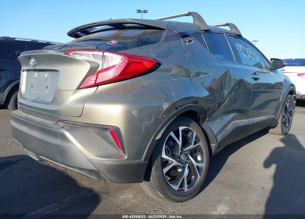 2021 TOYOTA C-HR XLE VIN: NMTKHMBX1MR133810