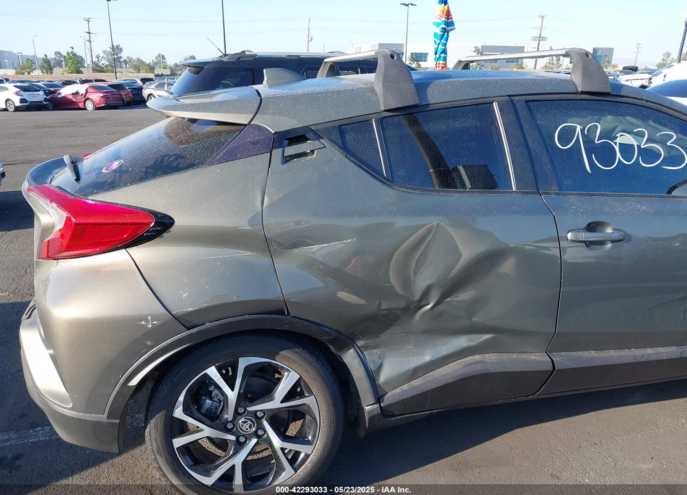 2021 TOYOTA C-HR XLE VIN: NMTKHMBX1MR133810