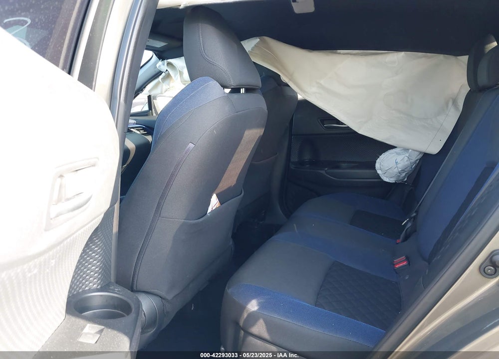 2021 TOYOTA C-HR XLE VIN: NMTKHMBX1MR133810