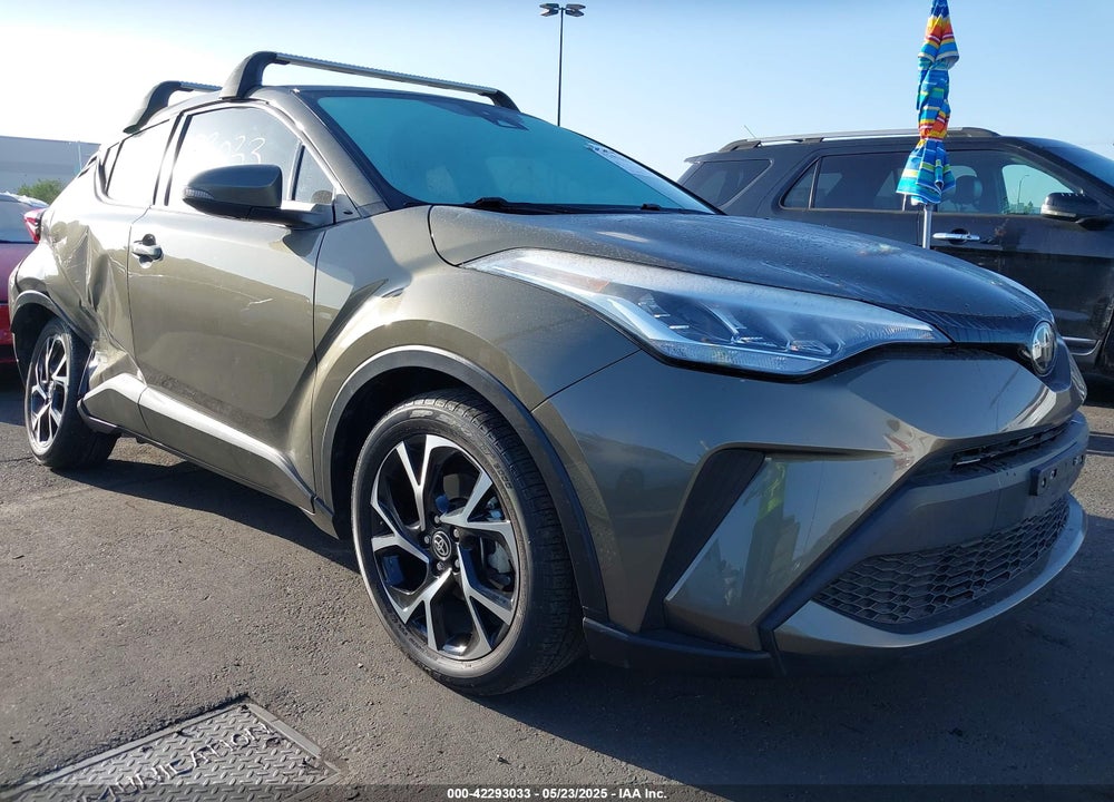 2021 TOYOTA C-HR XLE VIN: NMTKHMBX1MR133810