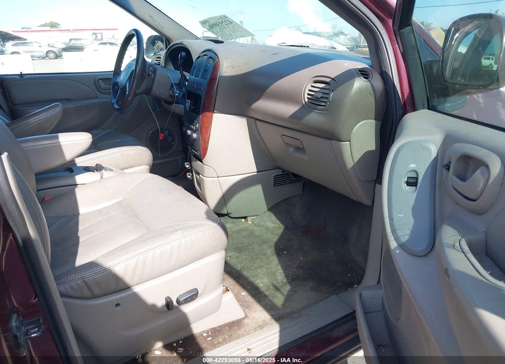 2002 CHRYSLER TOWN & COUNTRY LXI VIN: 2C4GP54L42R616059