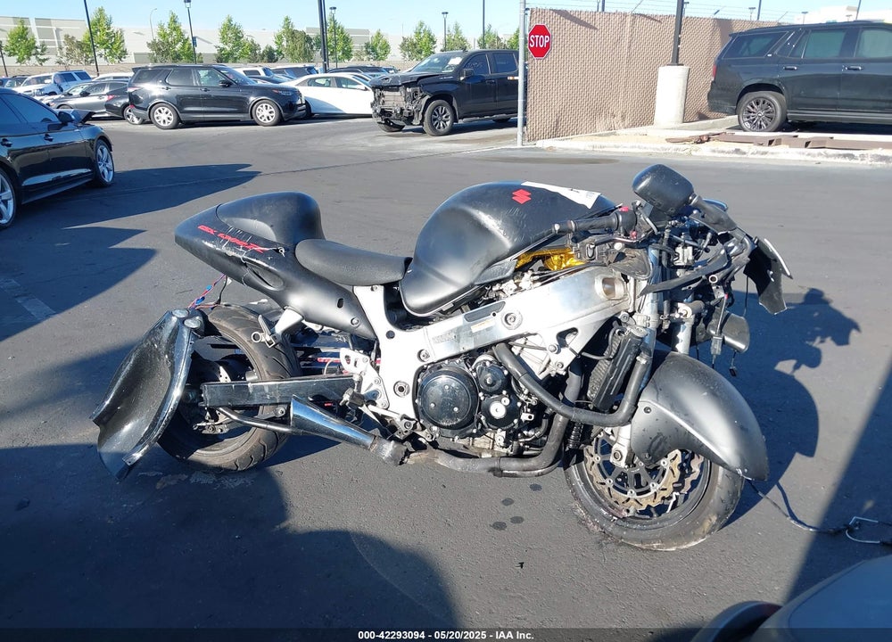 2001 SUZUKI GSX1300 R VIN: JS1GW71A212105281