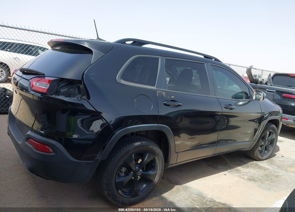 2018 JEEP CHEROKEE VIN: 1C4PJLCB7JD543091