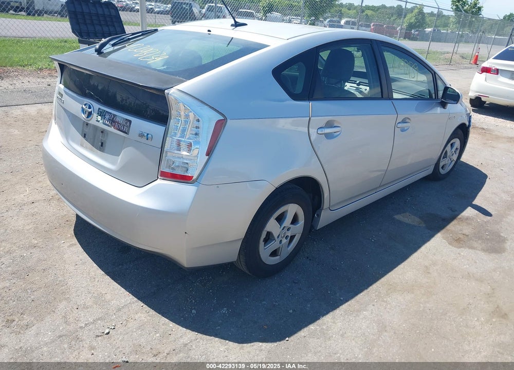 2010 TOYOTA PRIUS VIN: JTDKN3DU7A0061131