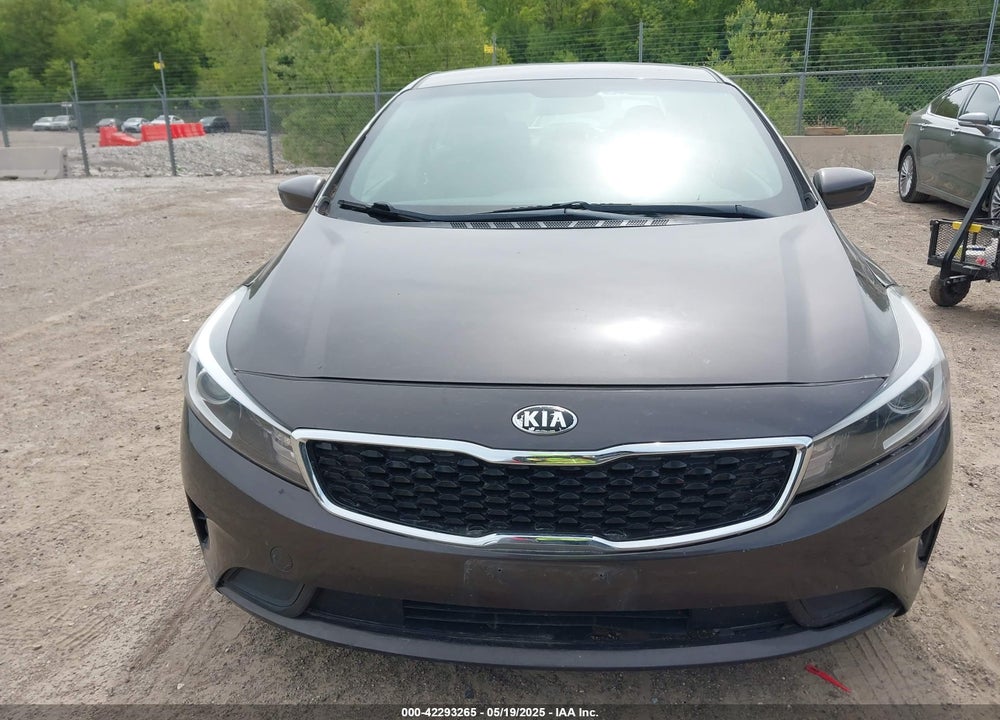 2018 KIA FORTE LX VIN: 3KPFL4A74JE190494