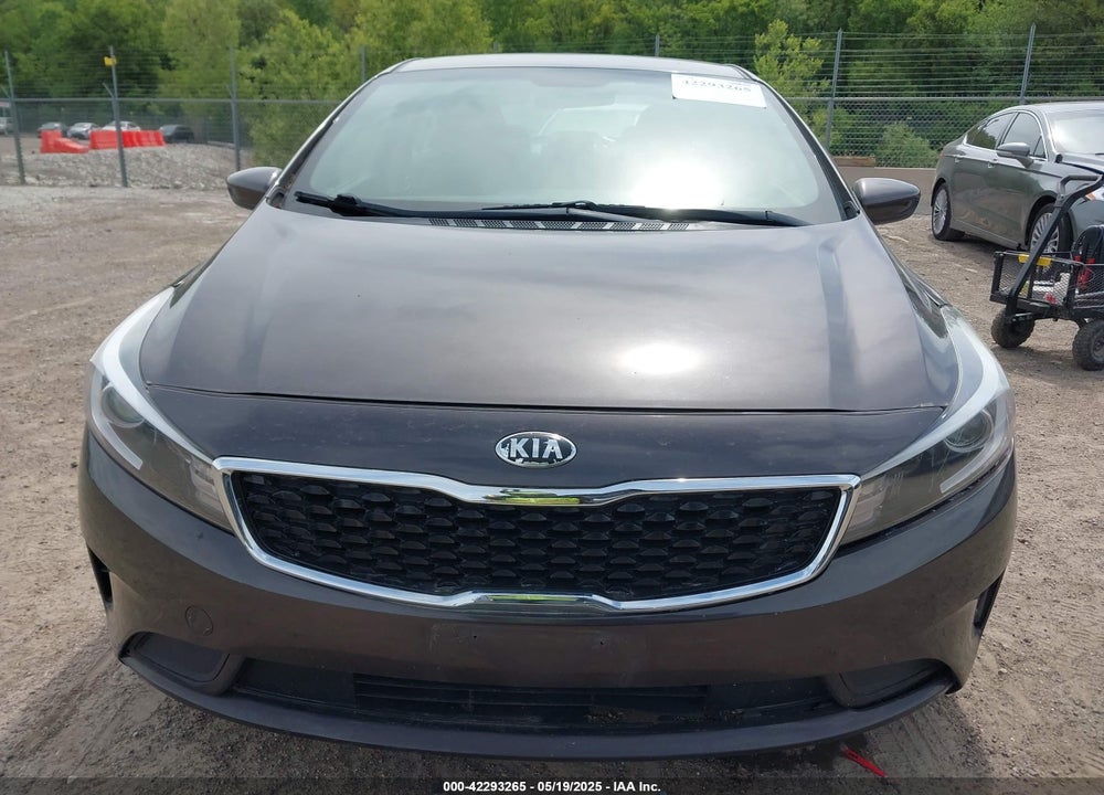 2018 KIA FORTE LX VIN: 3KPFL4A74JE190494