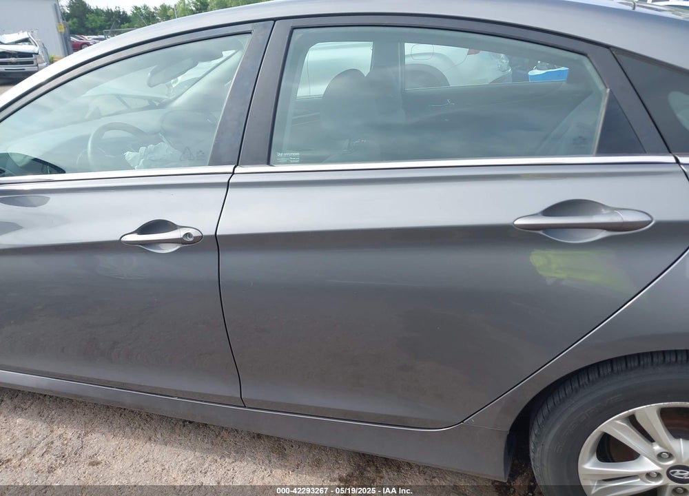 2014 HYUNDAI SONATA VIN: 5NPEB4ACXEH938923