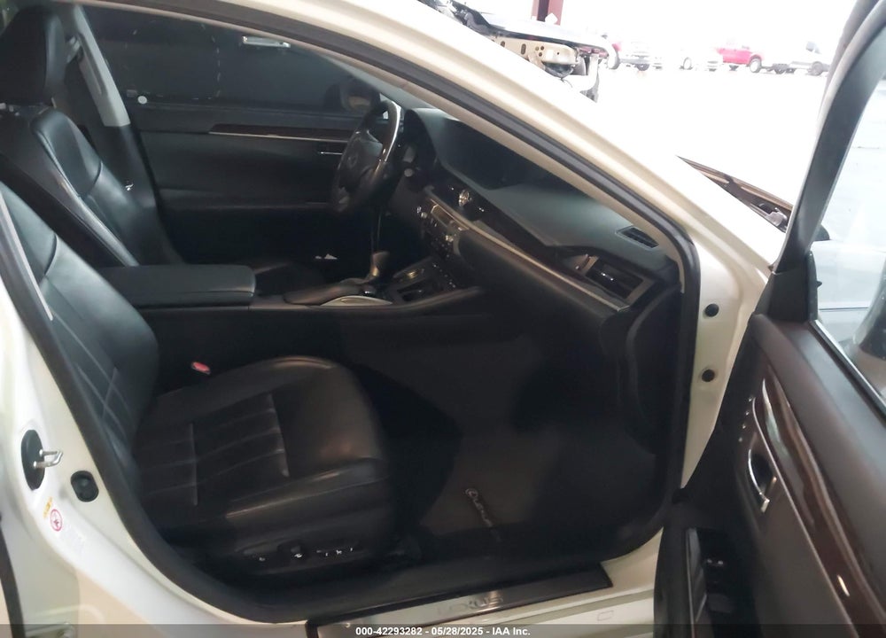 2018 LEXUS ES 350 VIN: 58ABK1GG9JU090971