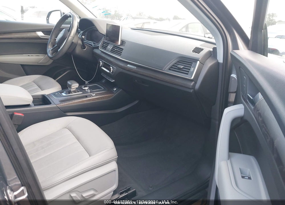 2018 AUDI Q5 2.0T PREMIUM/2.0T TECH PREMIUM VIN: WA1BNAFY4J2024637