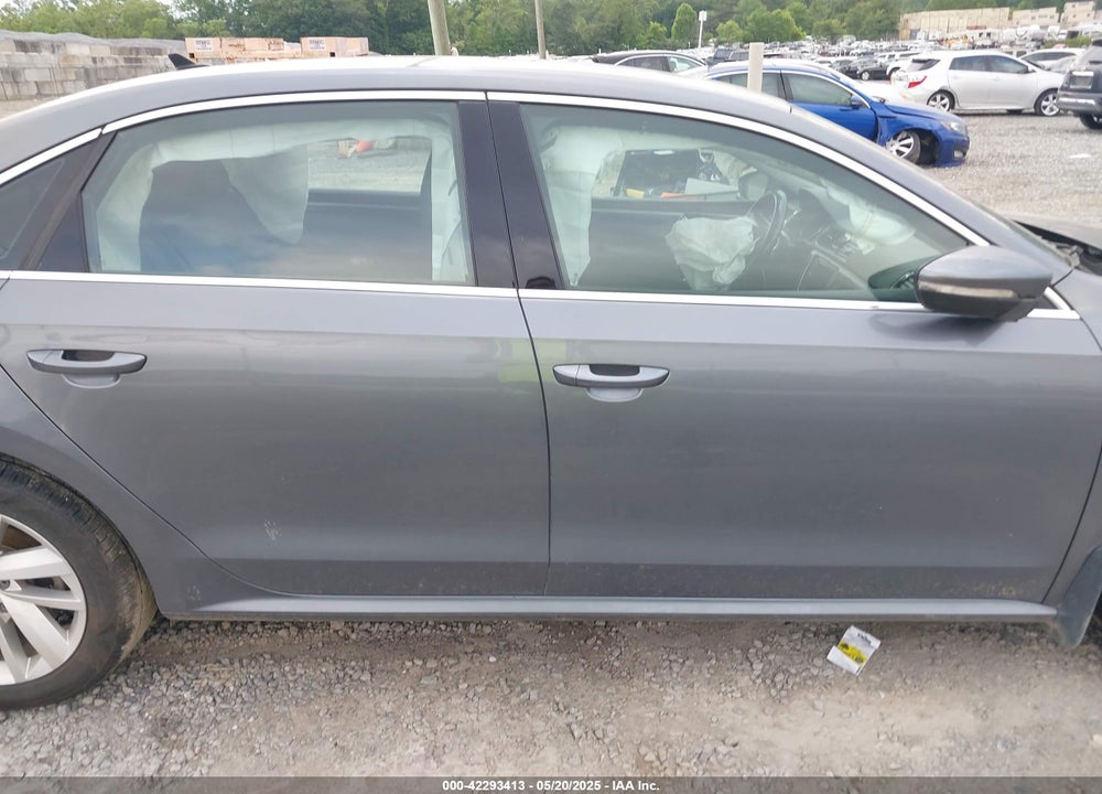 2018 VOLKSWAGEN PASSAT VIN: 1VWBA7A35JC011922