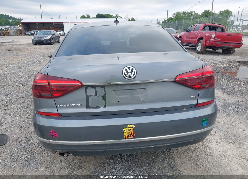 2018 VOLKSWAGEN PASSAT VIN: 1VWBA7A35JC011922