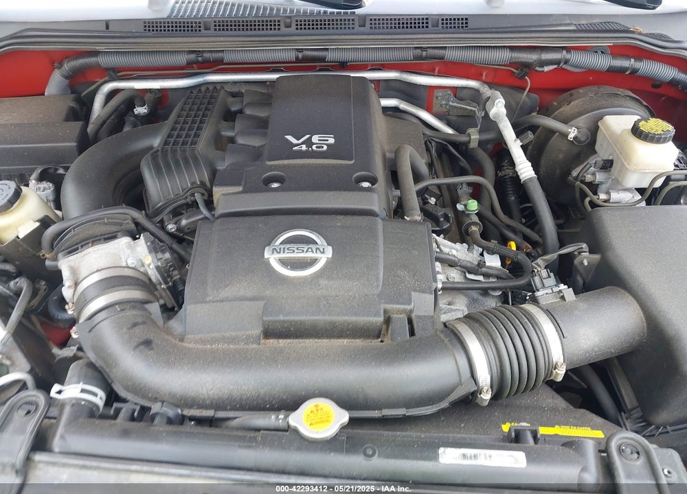 2008 NISSAN FRONTIER LE VIN: 1N6AD09W28C438901