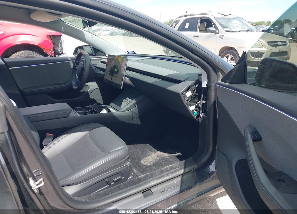 2024 TESLA MODEL 3 VIN: 5YJ3E1EA2RF761519