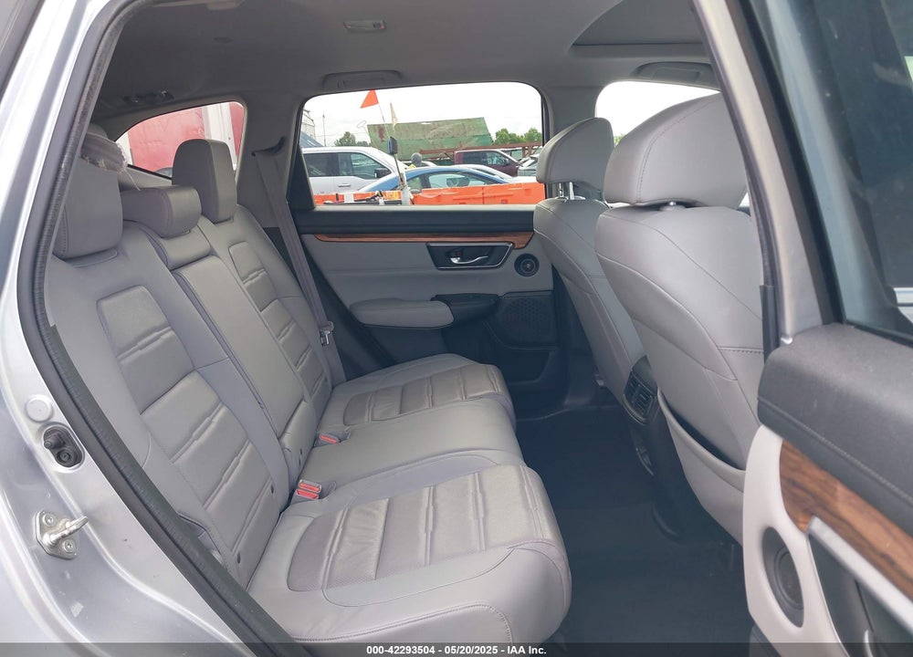 2018 HONDA CR-V VIN: 2HKRW2H84JH609530